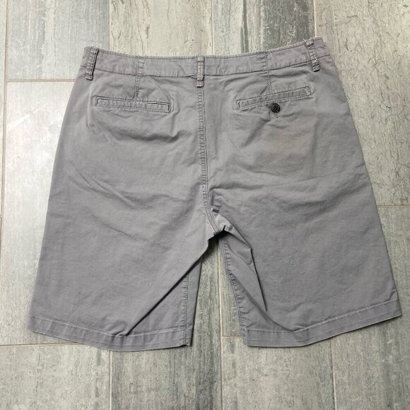 Aeropostale Flat-Front Chino Shorts Classic Fit Gray Size 38 - Picture 5 of 7